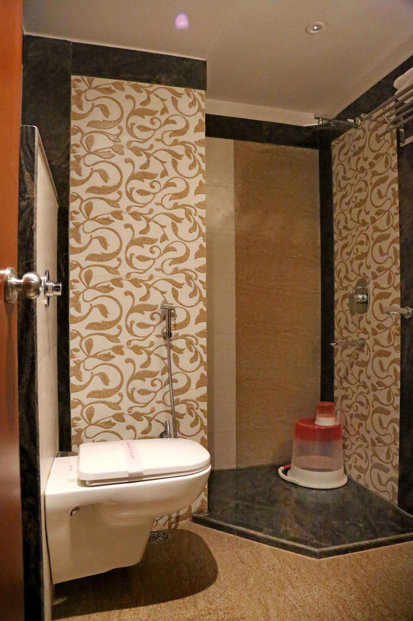 Hotel Varanasi Inn Экстерьер фото